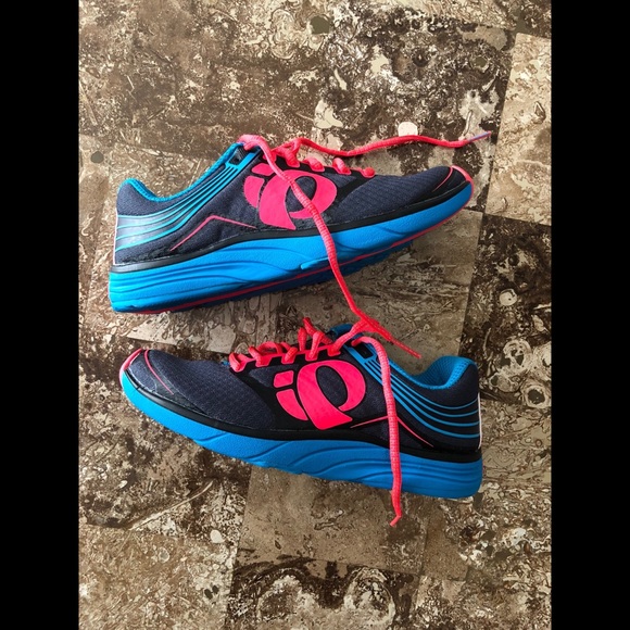 Project E Shoes - NWT: Project E motion running shoes